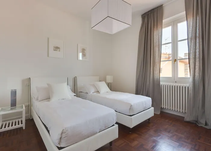 - Rondinelli Terrace Флоренция